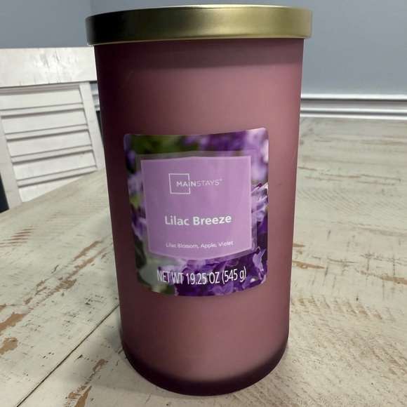 Mainstays Other - NEW MainStays Lilac Breeze Candle